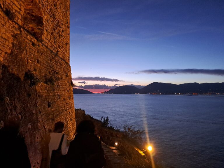 castello-Lerici- vacanze tra storia e natura-turismo esperenziale