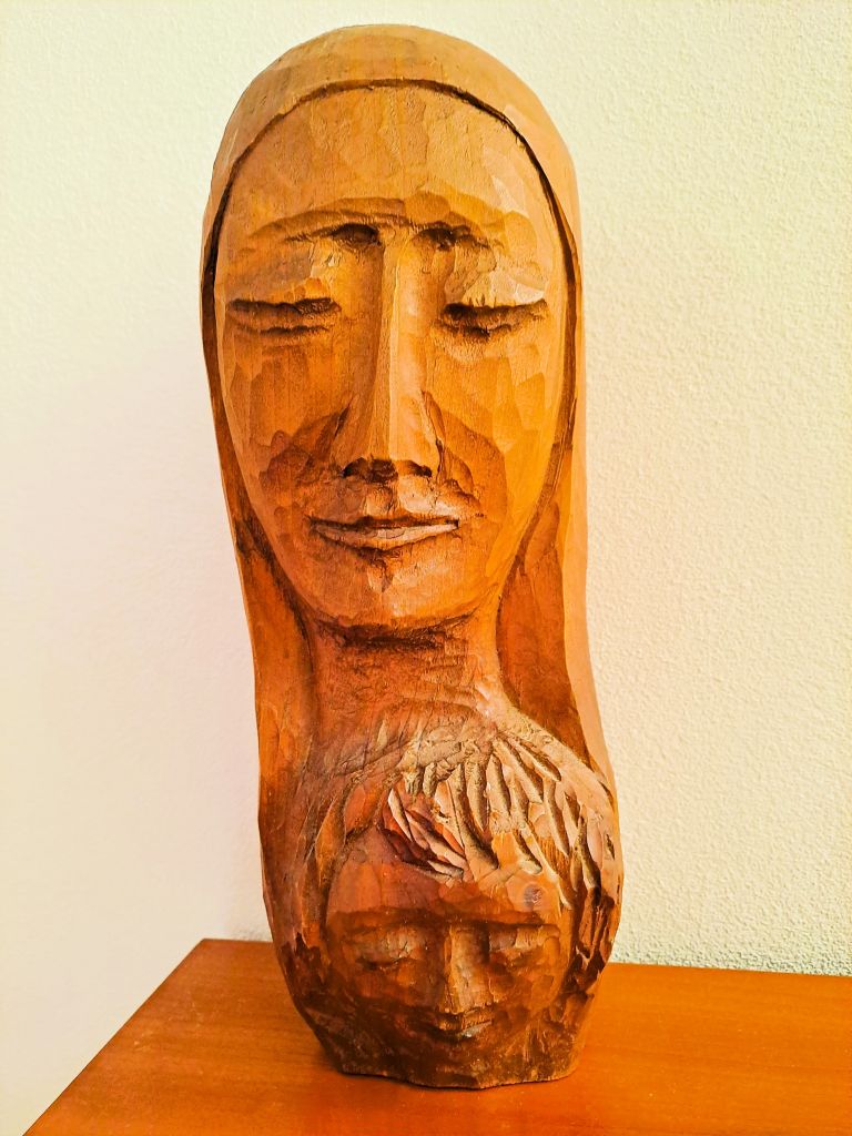 sculture artistiche - arte e cura dei dettagli Fishermans House -stay Hamlet